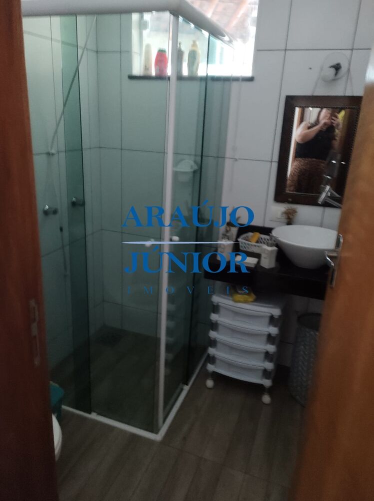 Casa, 3 quartos, 268 m² - Foto 2
