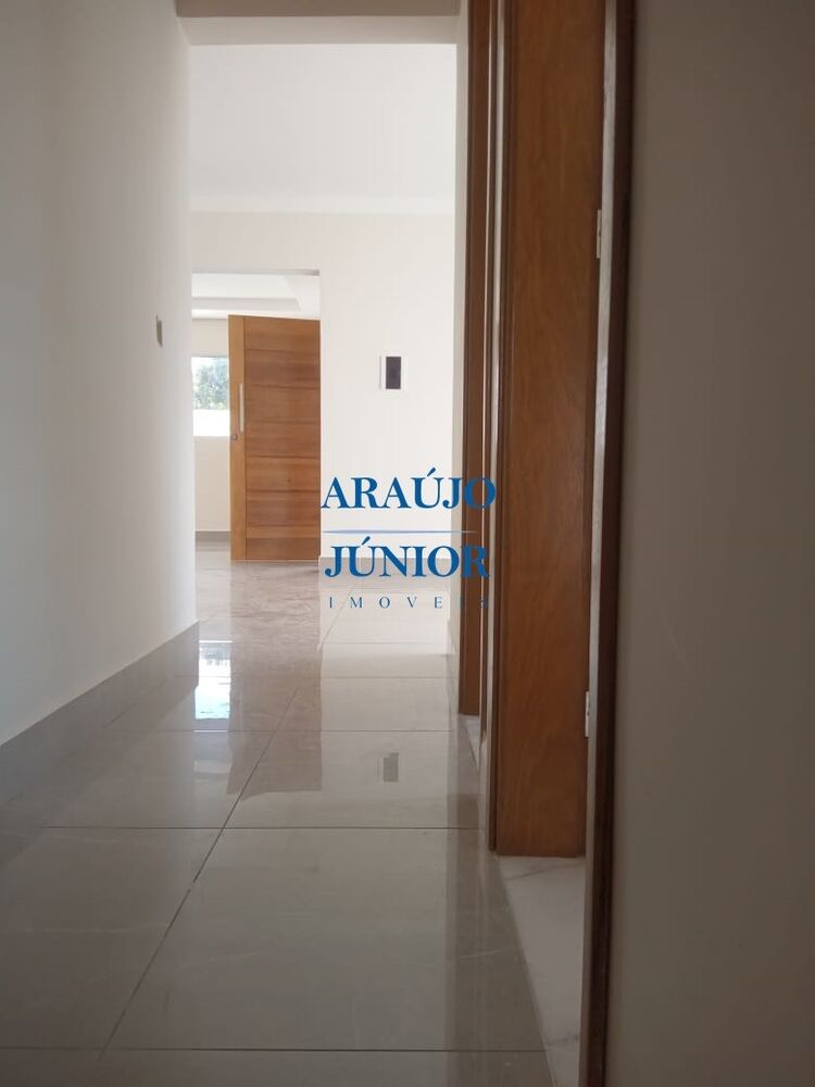 Casa à venda com 3 quartos, 130m² - Foto 14