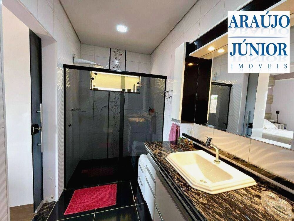 Casa, 3 quartos, 230 m² - Foto 13
