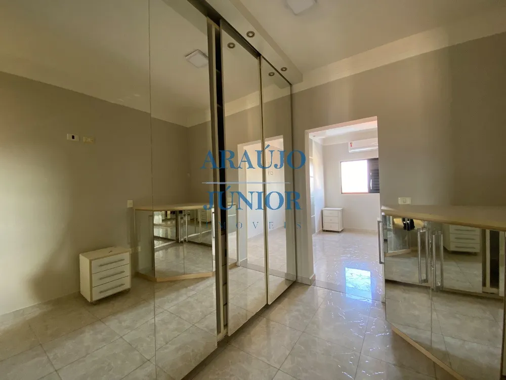 Casa, 3 quartos, 304 m² - Foto 4