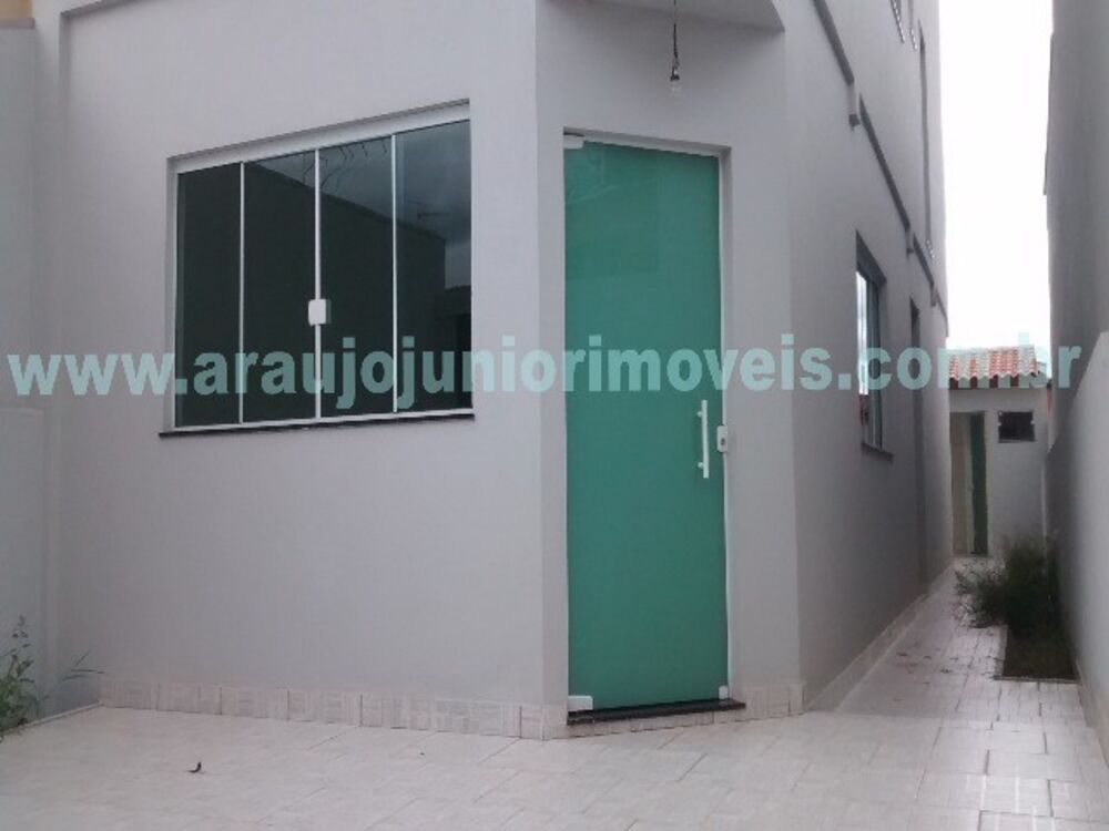 Casa, 3 quartos, 142 m² - Foto 1