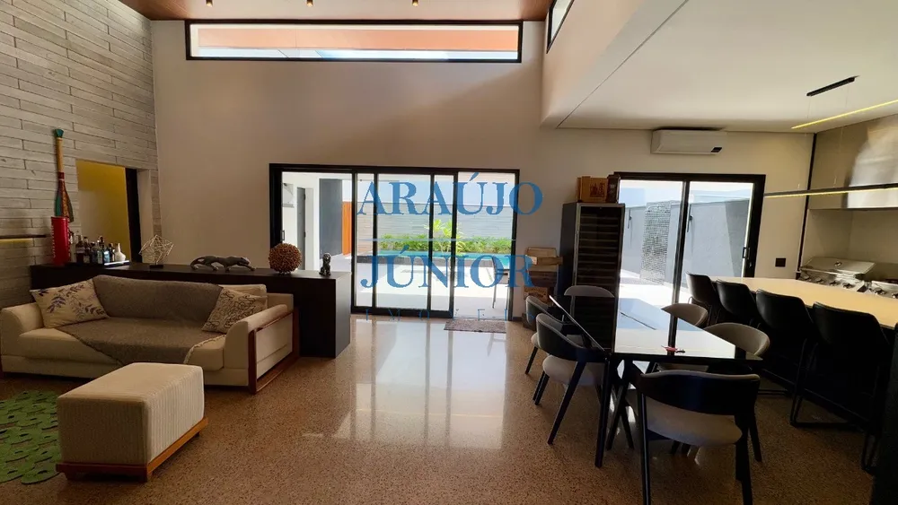 Casa, 3 quartos, 270 m² - Foto 2