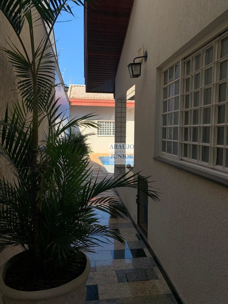 Casa, 3 quartos, 249 m² - Foto 13