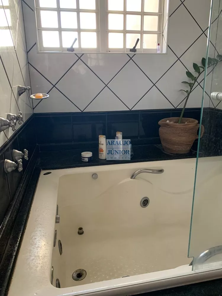 Casa, 3 quartos, 249 m² - Foto 19