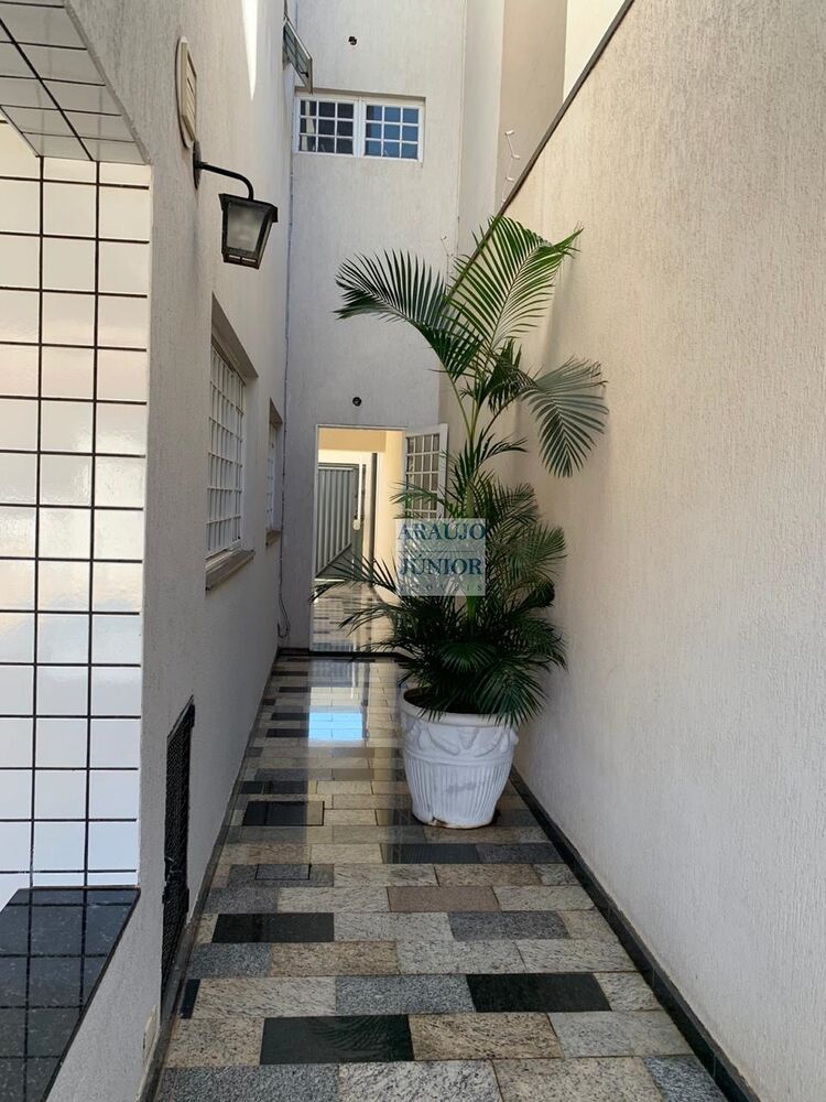 Casa, 3 quartos, 249 m² - Foto 11