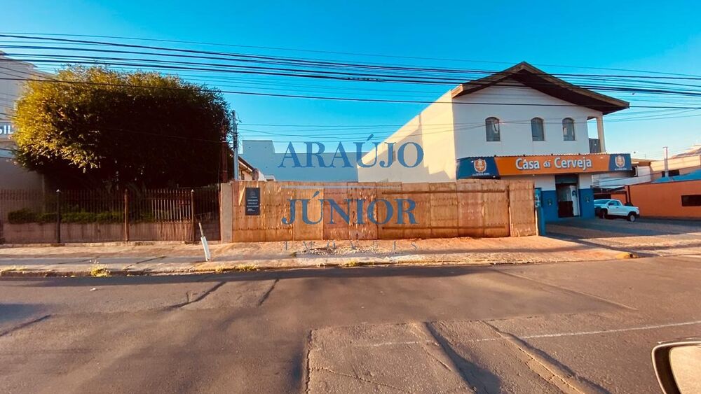 Loteamento e Condomínio, 400 m² - Foto 1