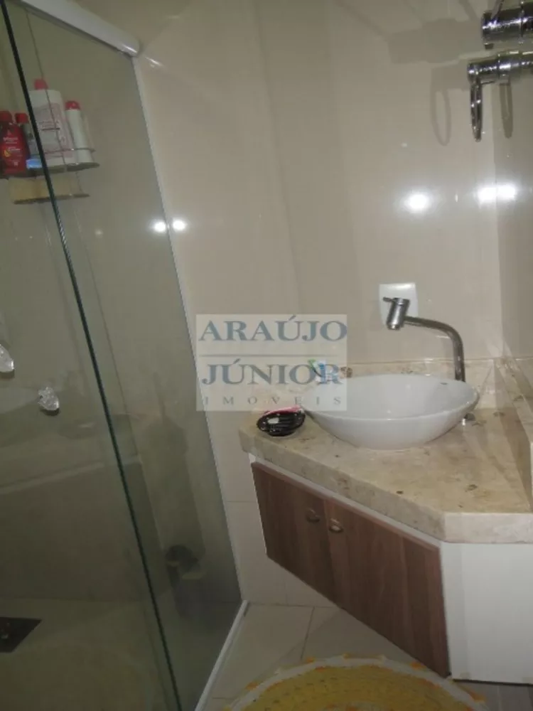 Casa, 3 quartos, 220 m² - Foto 9