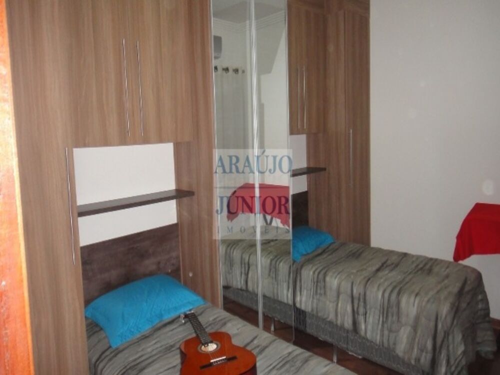 Casa, 3 quartos, 220 m² - Foto 11