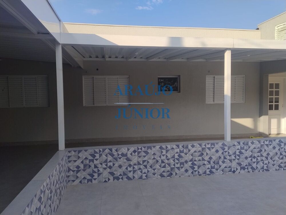 Casa à venda com 3 quartos, 140m² - Foto 3