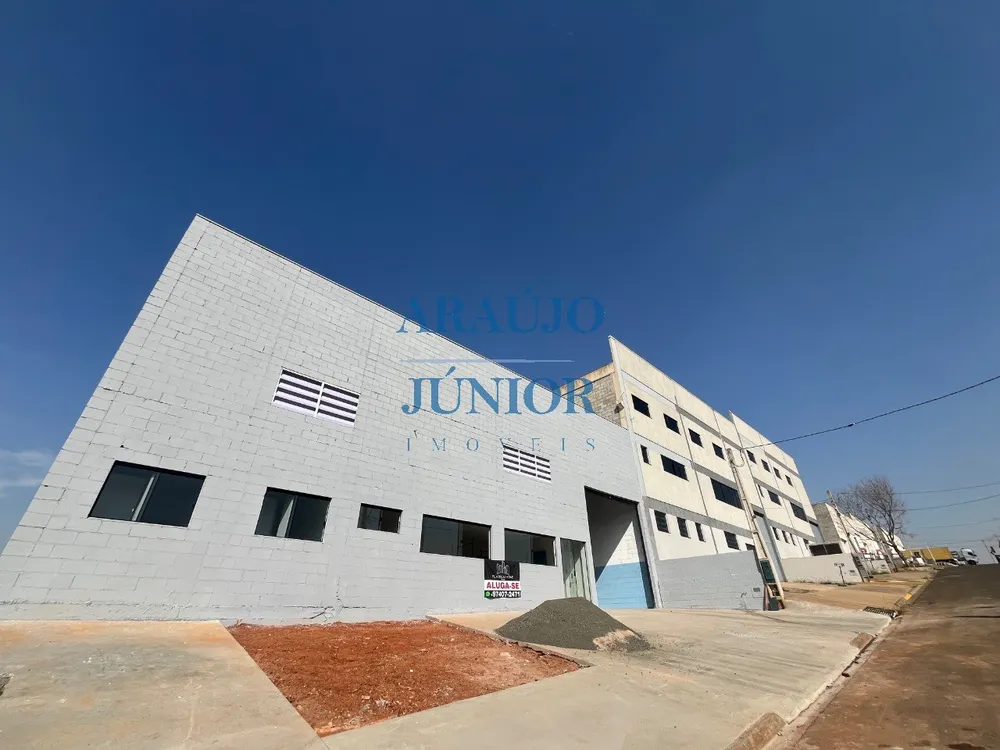Depósito-Galpão, 750 m² - Foto 1