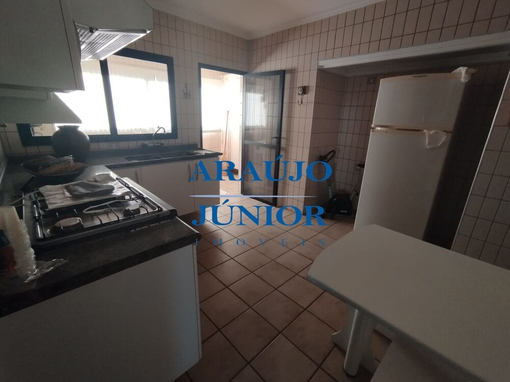 Apartamento à venda com 3 quartos, 190m² - Foto 10