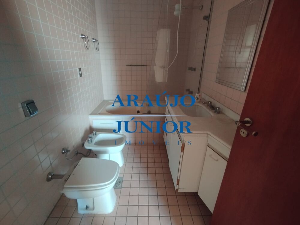 Apartamento à venda com 3 quartos, 190m² - Foto 16
