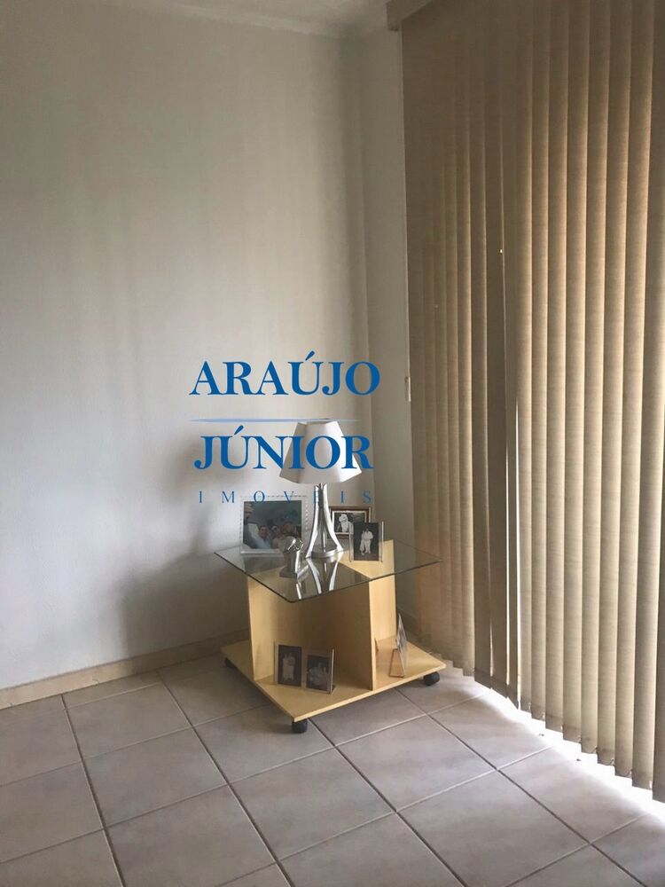 Casa, 2 quartos, 233 m² - Foto 9