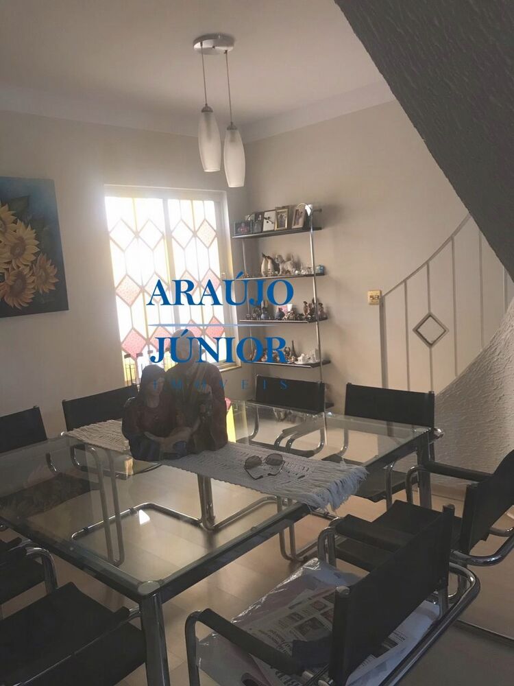 Casa, 2 quartos, 233 m² - Foto 6
