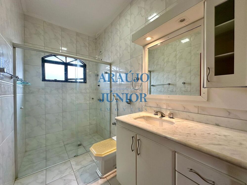 Casa, 3 quartos, 263 m² - Foto 15