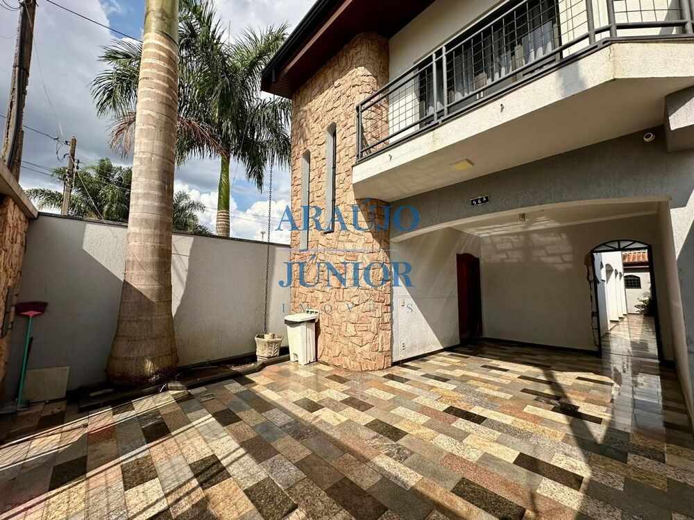 Casa, 3 quartos, 263 m² - Foto 12