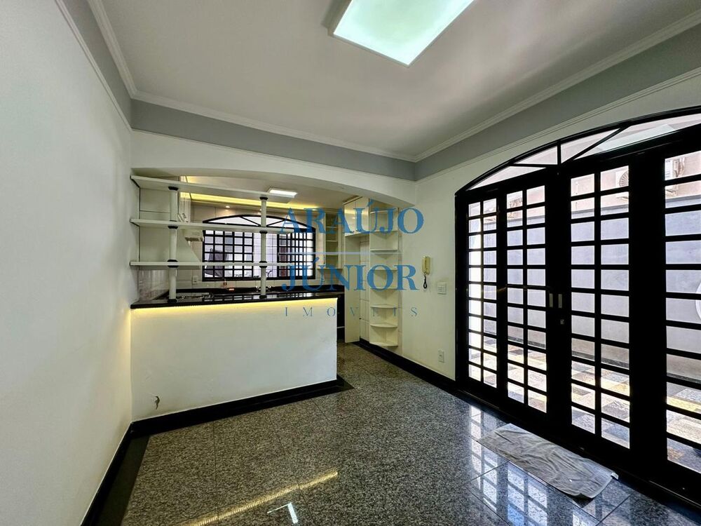 Casa, 3 quartos, 263 m² - Foto 5
