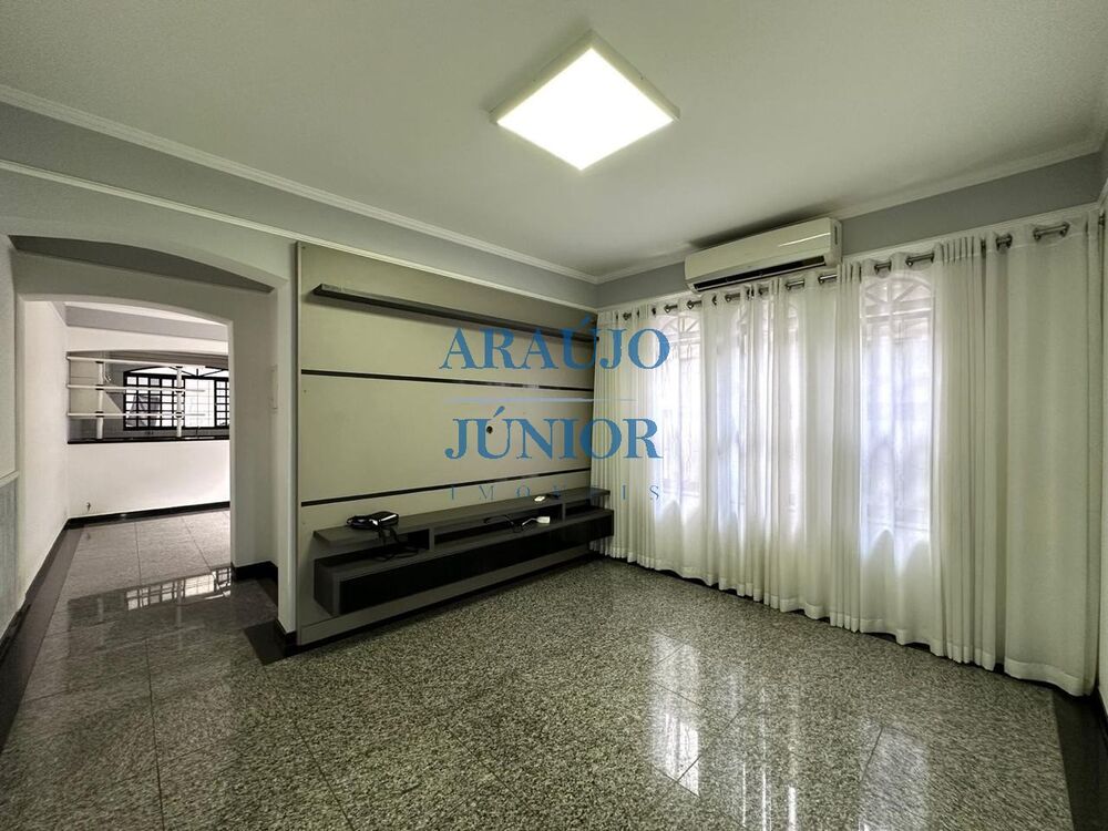 Casa, 3 quartos, 263 m² - Foto 3