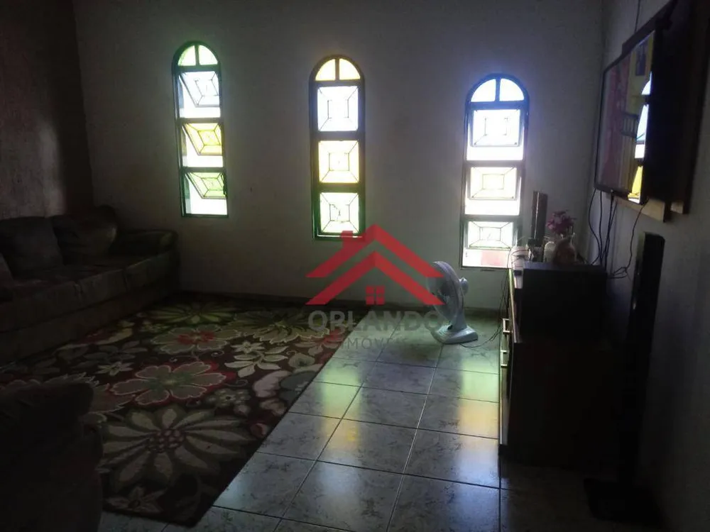 Casa, 4 quartos, 220 m² - Foto 2