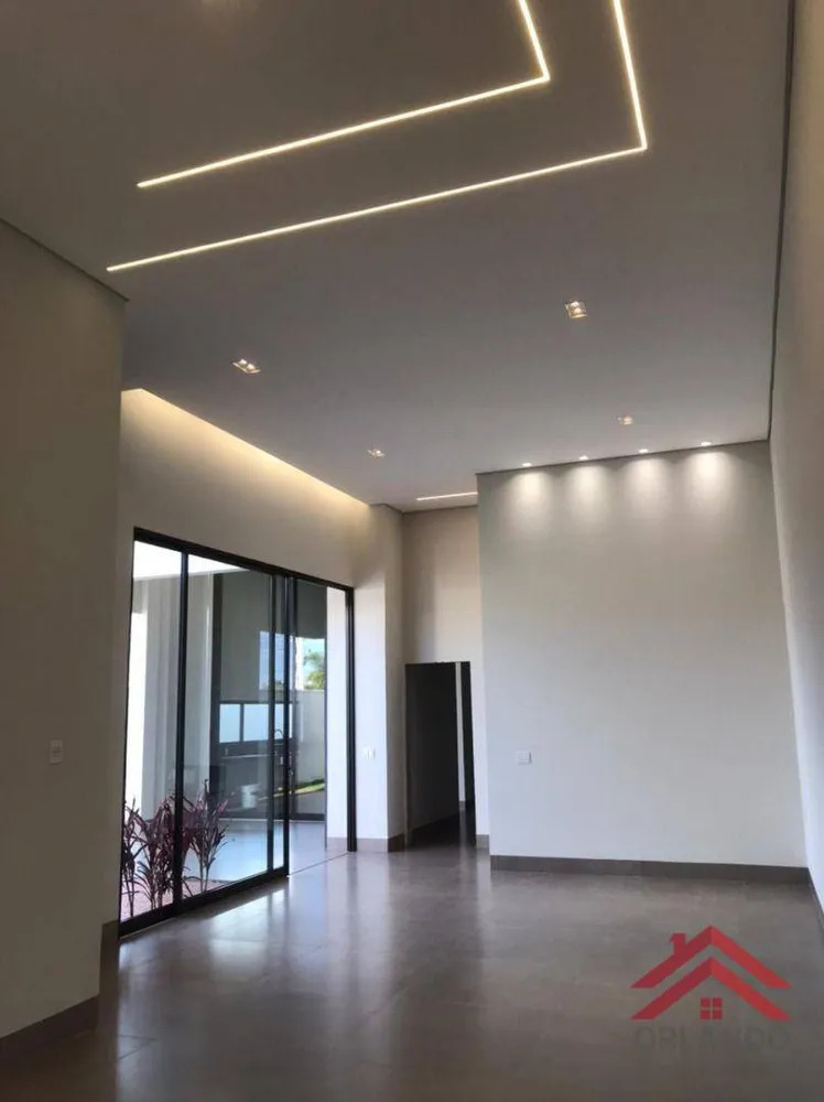 Casa, 4 quartos, 215 m² - Foto 1