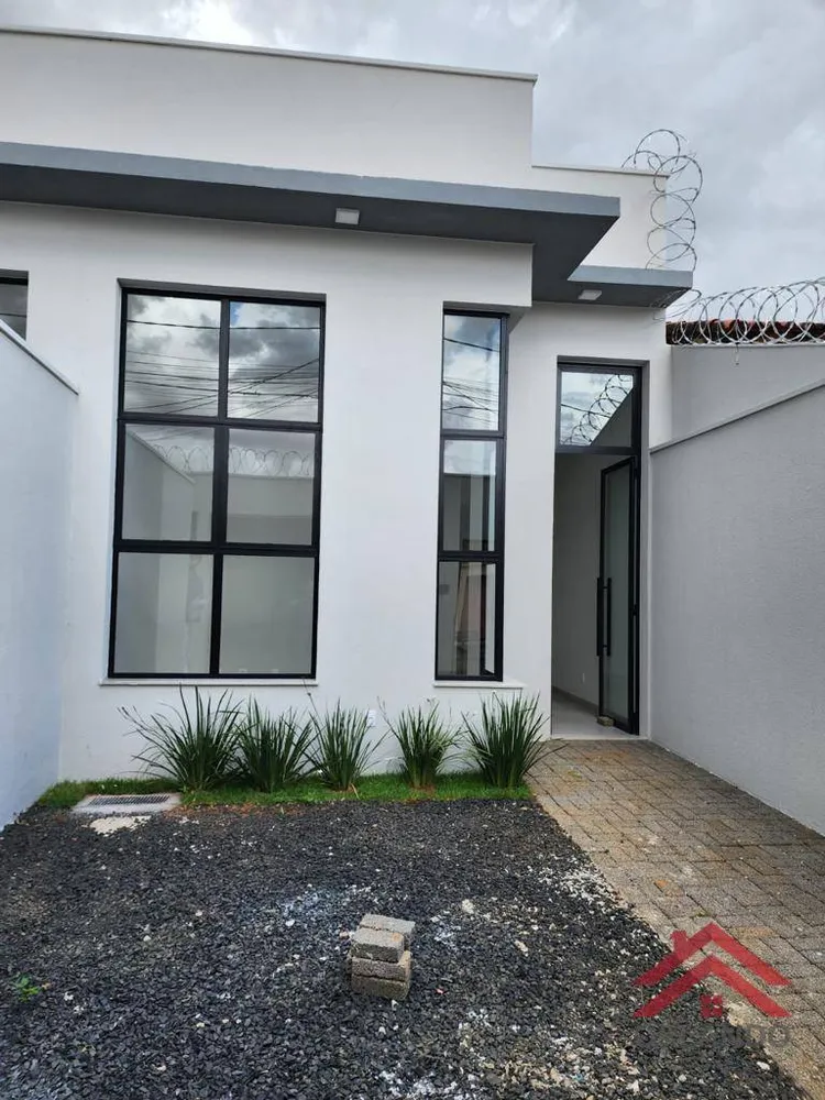 Casa, 3 quartos, 75 m² - Foto 1