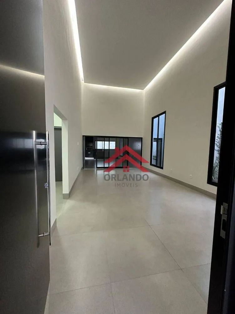 Casa, 3 quartos, 247 m² - Foto 4