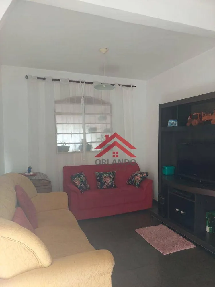 Casa, 2 quartos, 180 m² - Foto 1