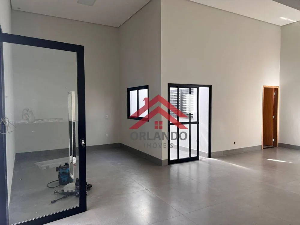 Casa, 3 quartos, 220 m² - Foto 1