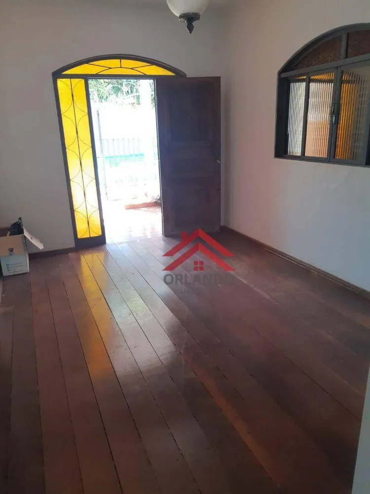 Casa, 5 quartos, 300 m² - Foto 2