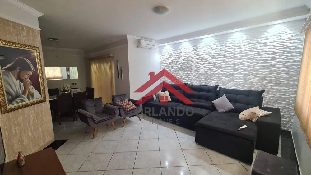 Casa, 3 quartos, 171 m² - Foto 1