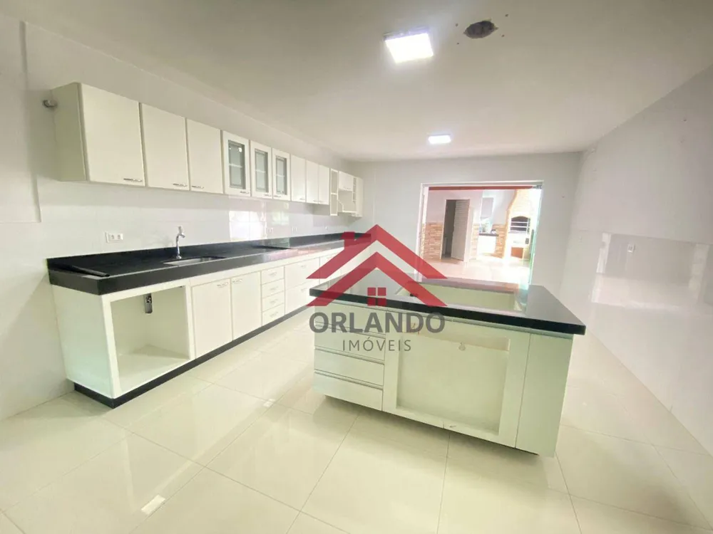 Casa, 3 quartos, 190 m² - Foto 4