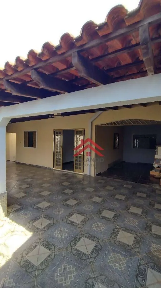 Casa, 3 quartos, 158 m² - Foto 1