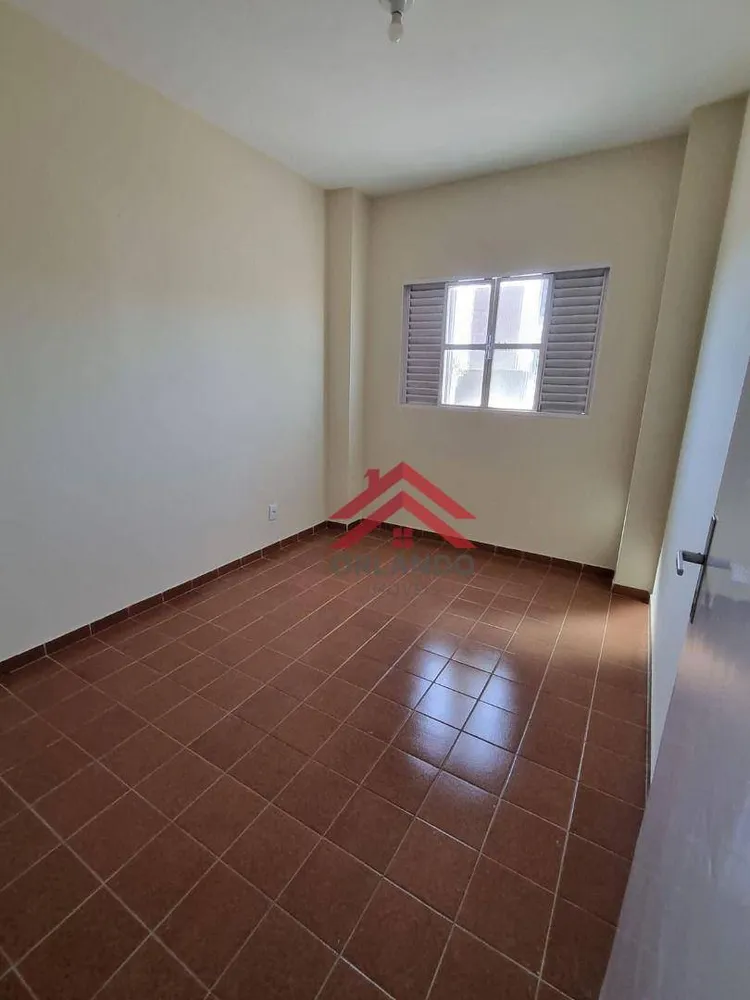 Apartamento, 3 quartos, 80 m² - Foto 2