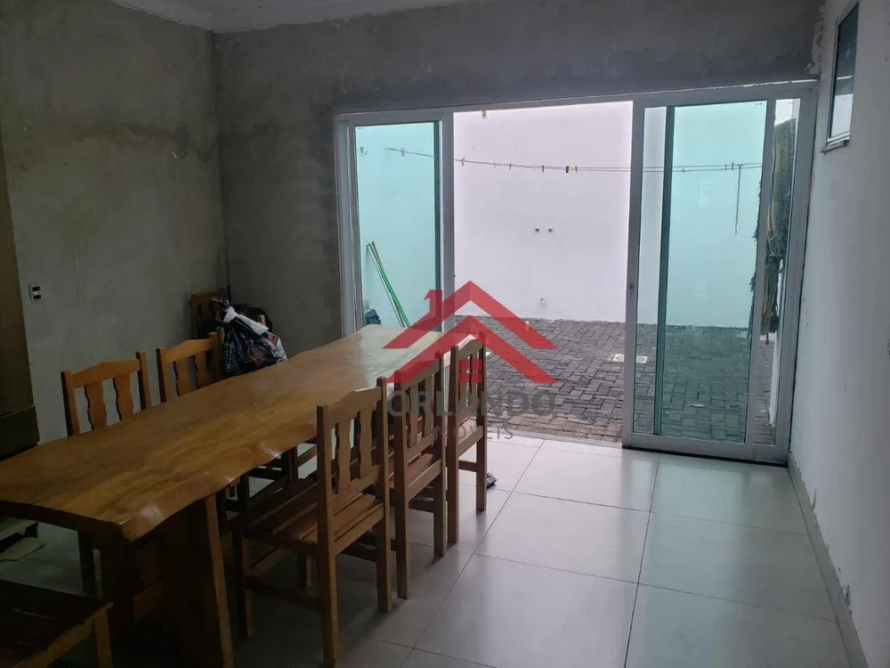 Casa, 4 quartos, 210 m² - Foto 4