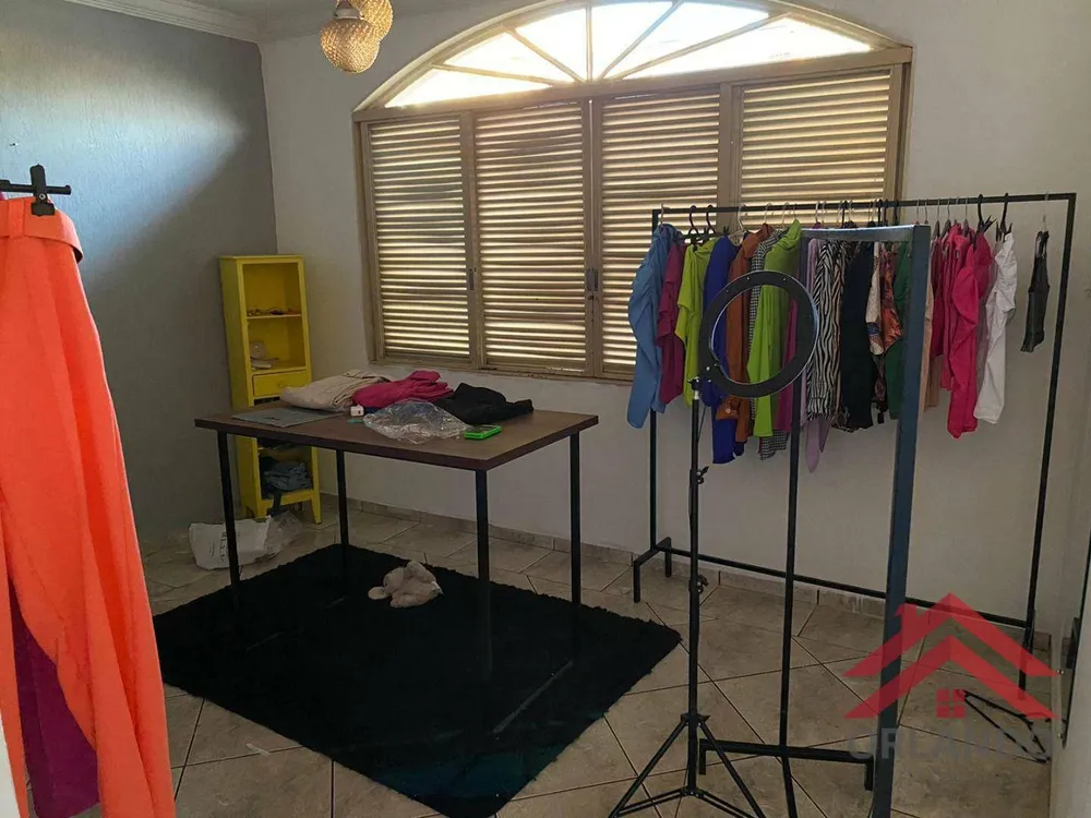 Casa, 3 quartos, 170 m² - Foto 4