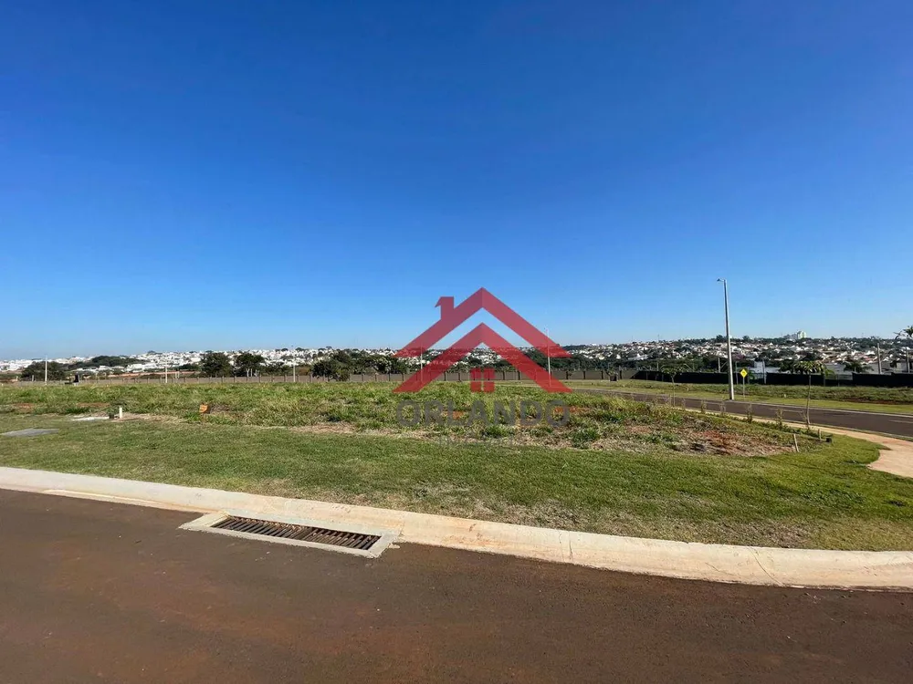 Loteamento e Condomínio, 494 m² - Foto 1