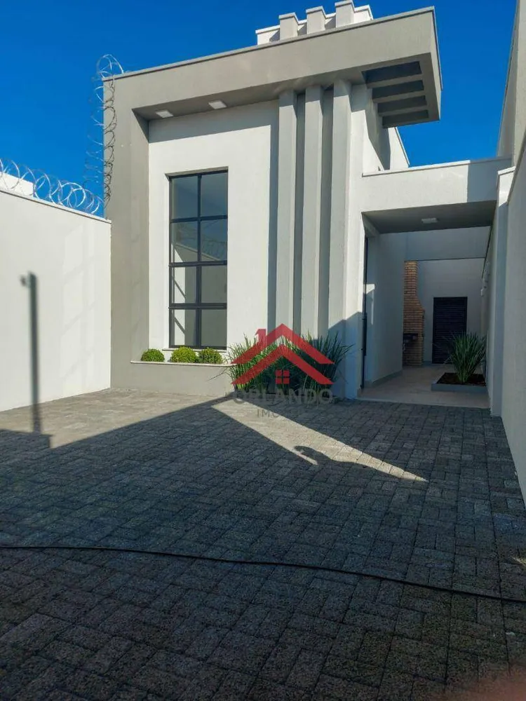 Casa, 3 quartos, 98 m² - Foto 1