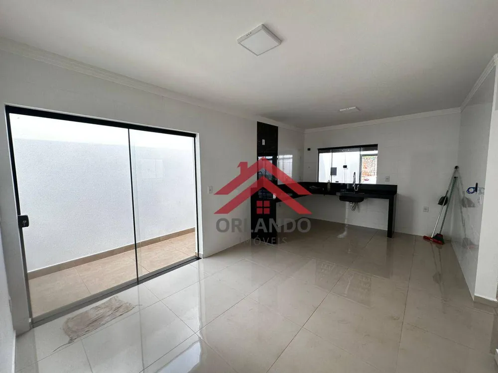Casa, 3 quartos, 210 m² - Foto 1
