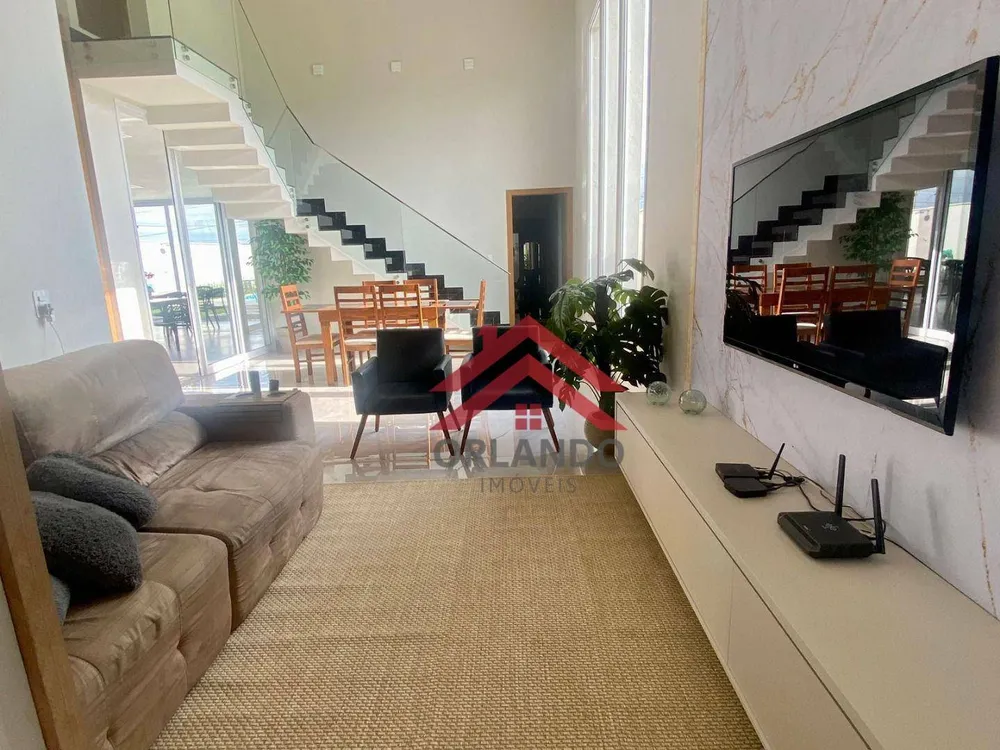 Sobrado, 4 quartos, 270 m² - Foto 1