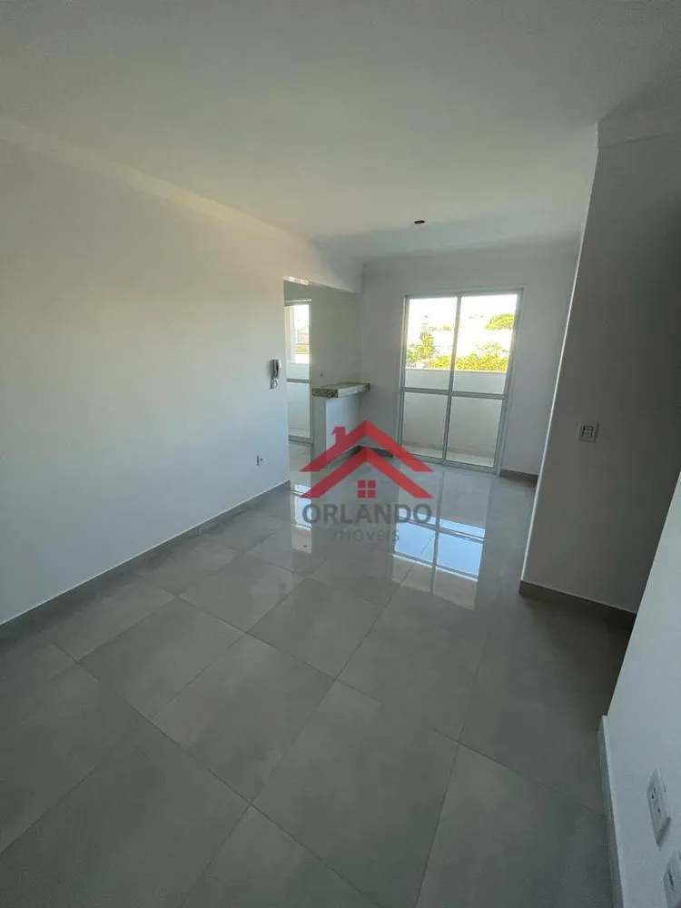 Apartamento, 2 quartos, 61 m² - Foto 2