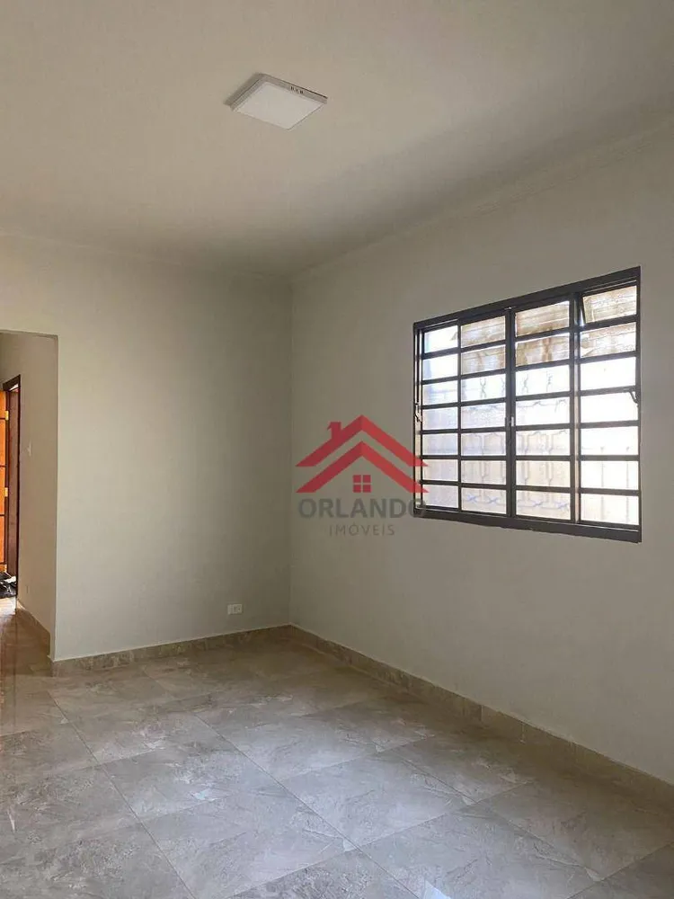 Casa, 3 quartos, 236 m² - Foto 1