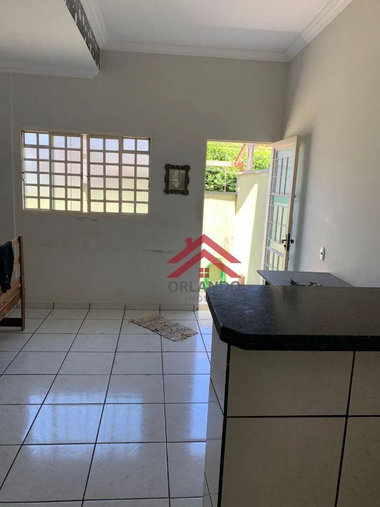 Casa, 3 quartos, 180 m² - Foto 2