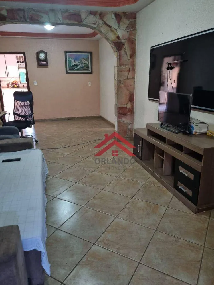 Casa, 3 quartos, 140 m² - Foto 4