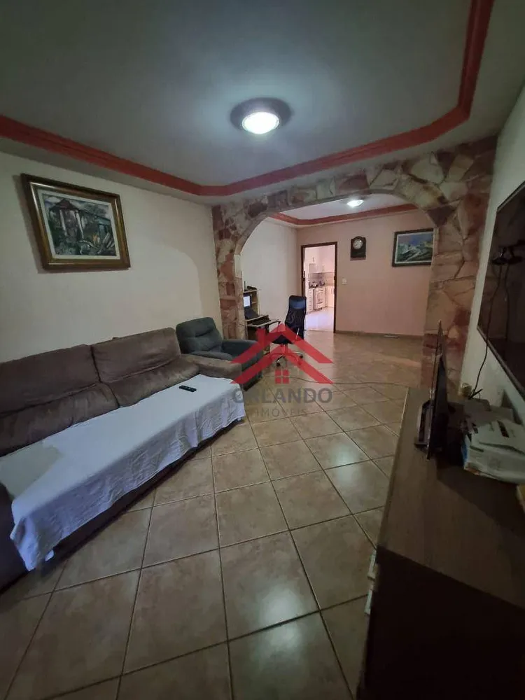 Casa, 3 quartos, 140 m² - Foto 2