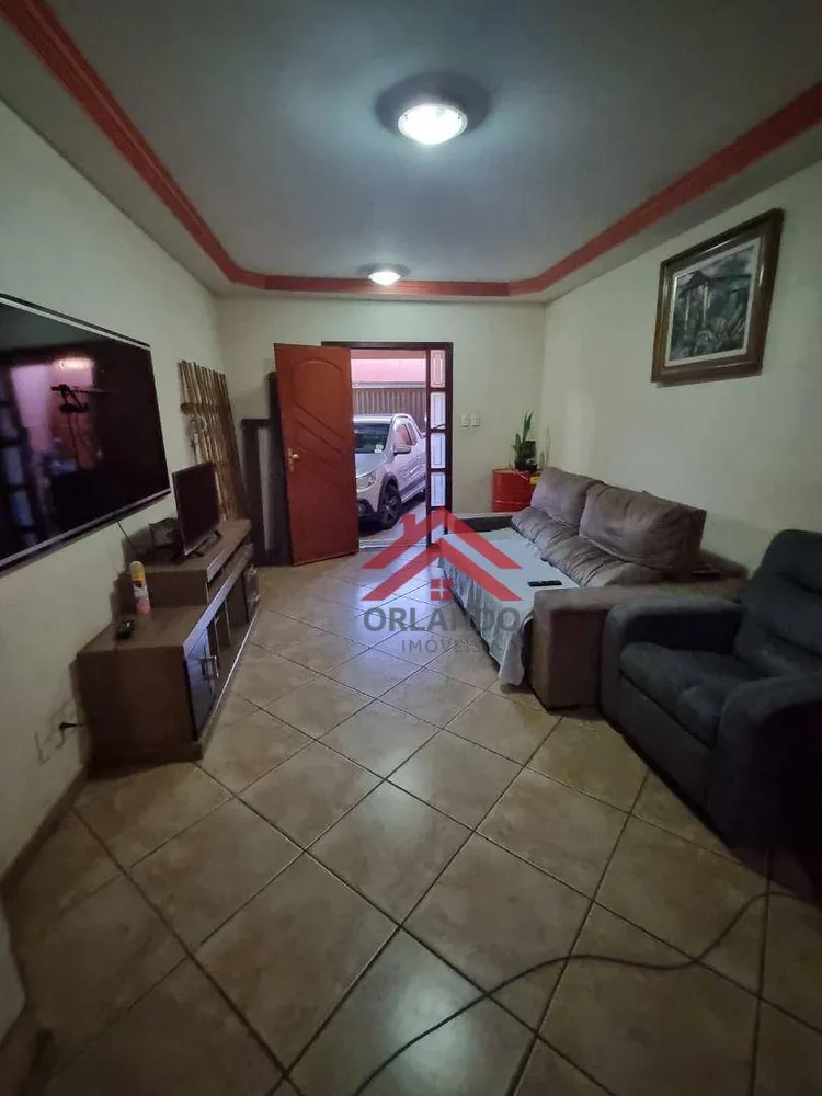 Casa, 3 quartos, 140 m² - Foto 1