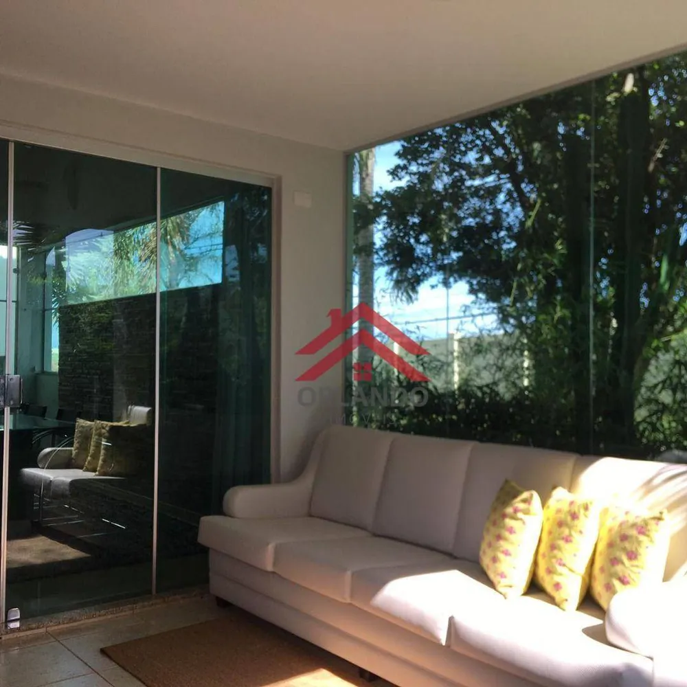 Casa, 4 quartos, 308 m² - Foto 1