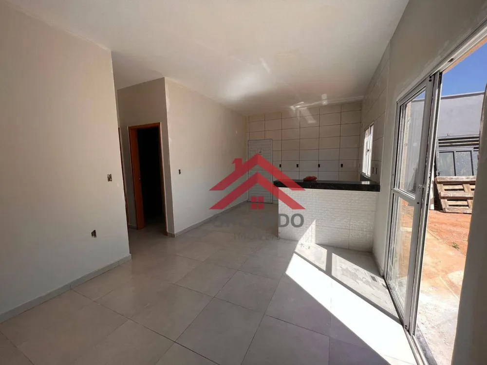 Casa, 2 quartos, 55 m² - Foto 1
