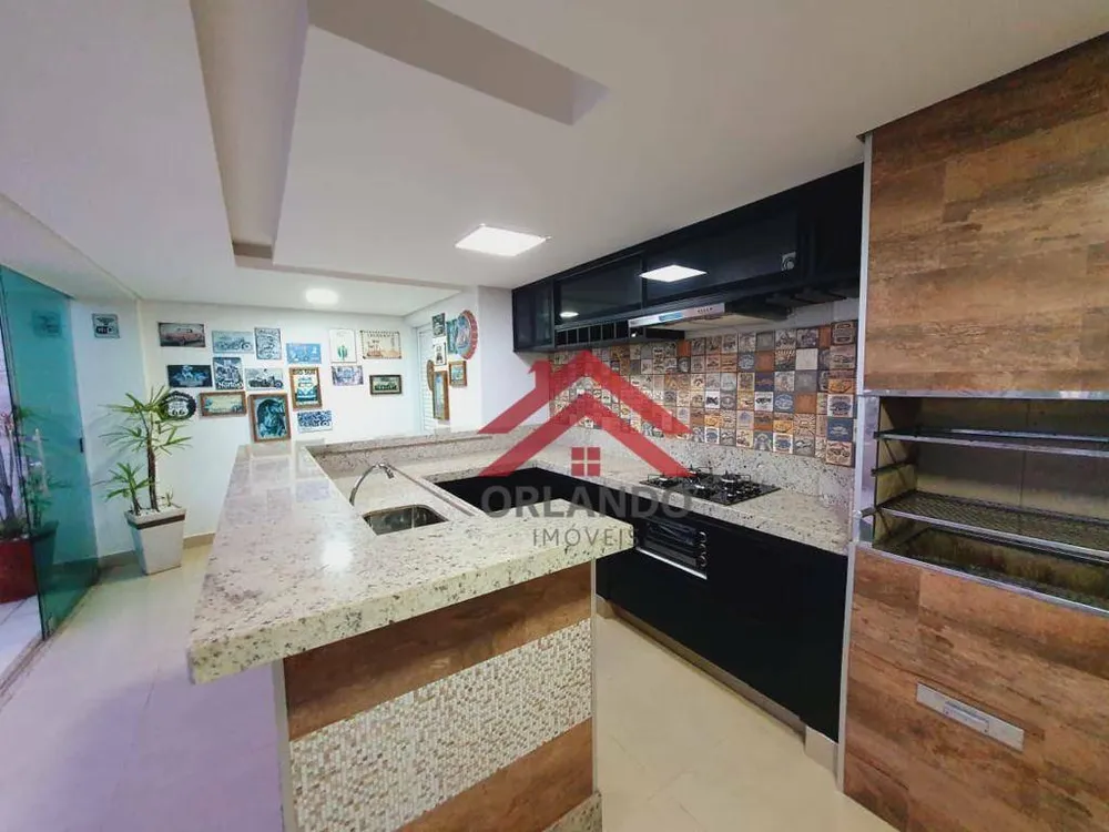 Apartamento, 3 quartos, 150 m² - Foto 2