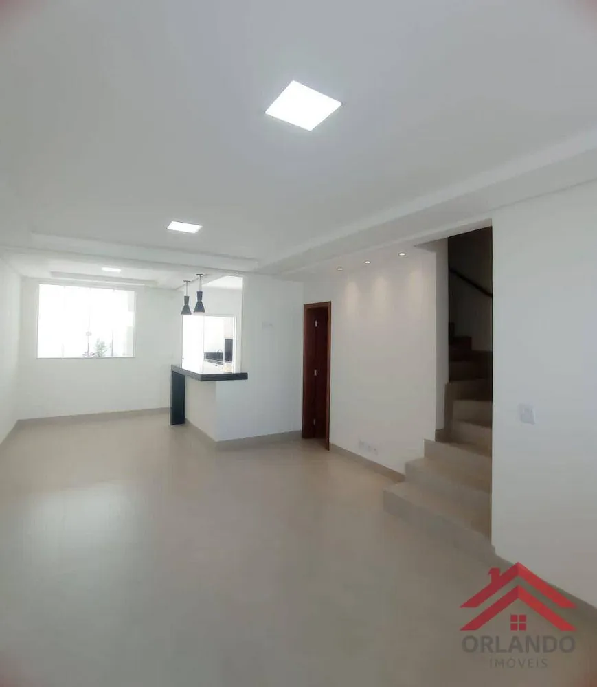 Sobrado, 3 quartos, 130 m² - Foto 2