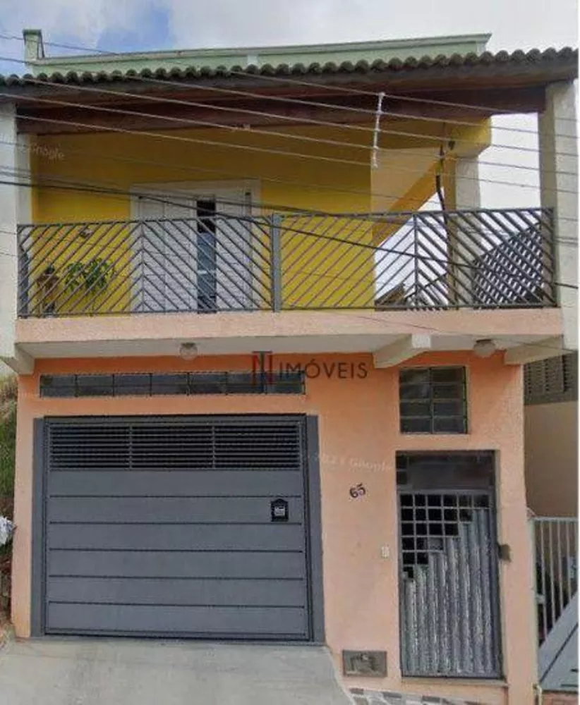 Sobrado à venda com 2 quartos, 300m² - Foto 1